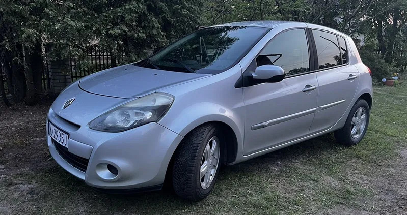 mazowieckie Renault Clio cena 14300 przebieg: 245000, rok produkcji 2009 z Nasielsk